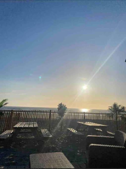 Studio Entre Mer Et Dunes Avec Balcon Vue Laterale Mer 50M Plage Pour 3 Pers Wifi Menage Compris Fort-Mahon-Plage Εξωτερικό φωτογραφία